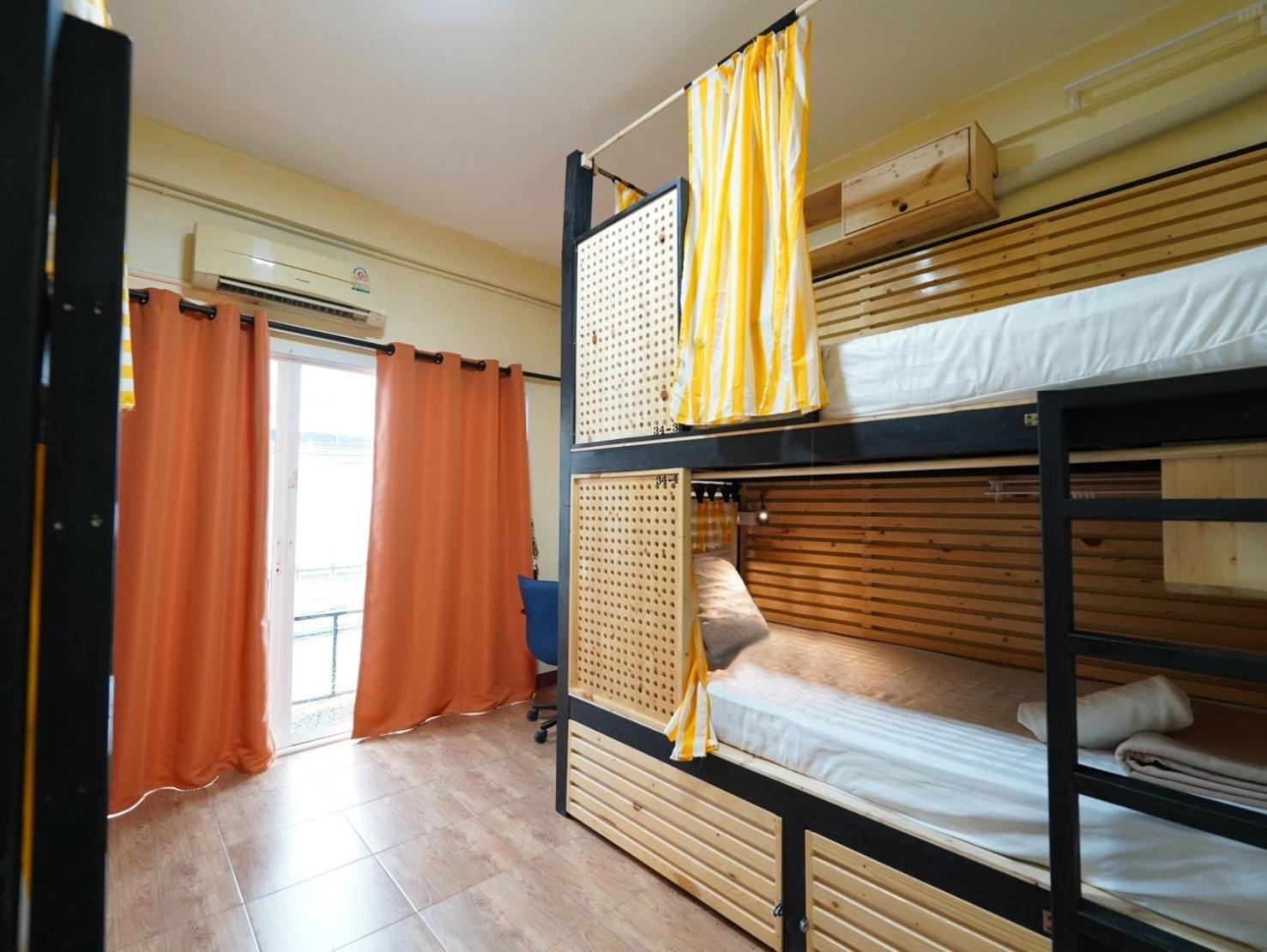 Ez Sleep @ Ratchada 19 Banguecoque Exterior foto
